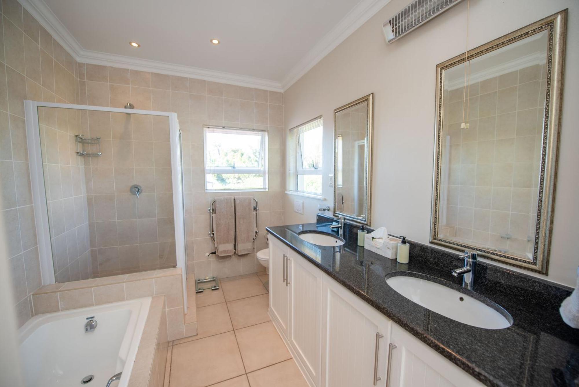 Lovely 2 Bedroom Rental Unit With Exquisite Views Plettenberg Bay Exterior photo