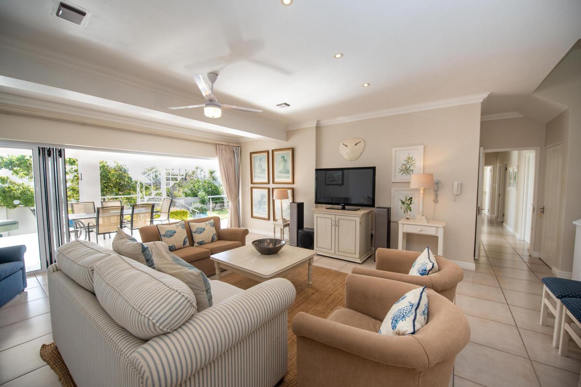 Lovely 2 Bedroom Rental Unit With Exquisite Views Plettenberg Bay Exterior photo